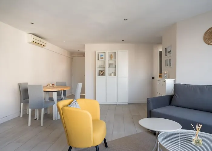 Your In 200 Meters From The *